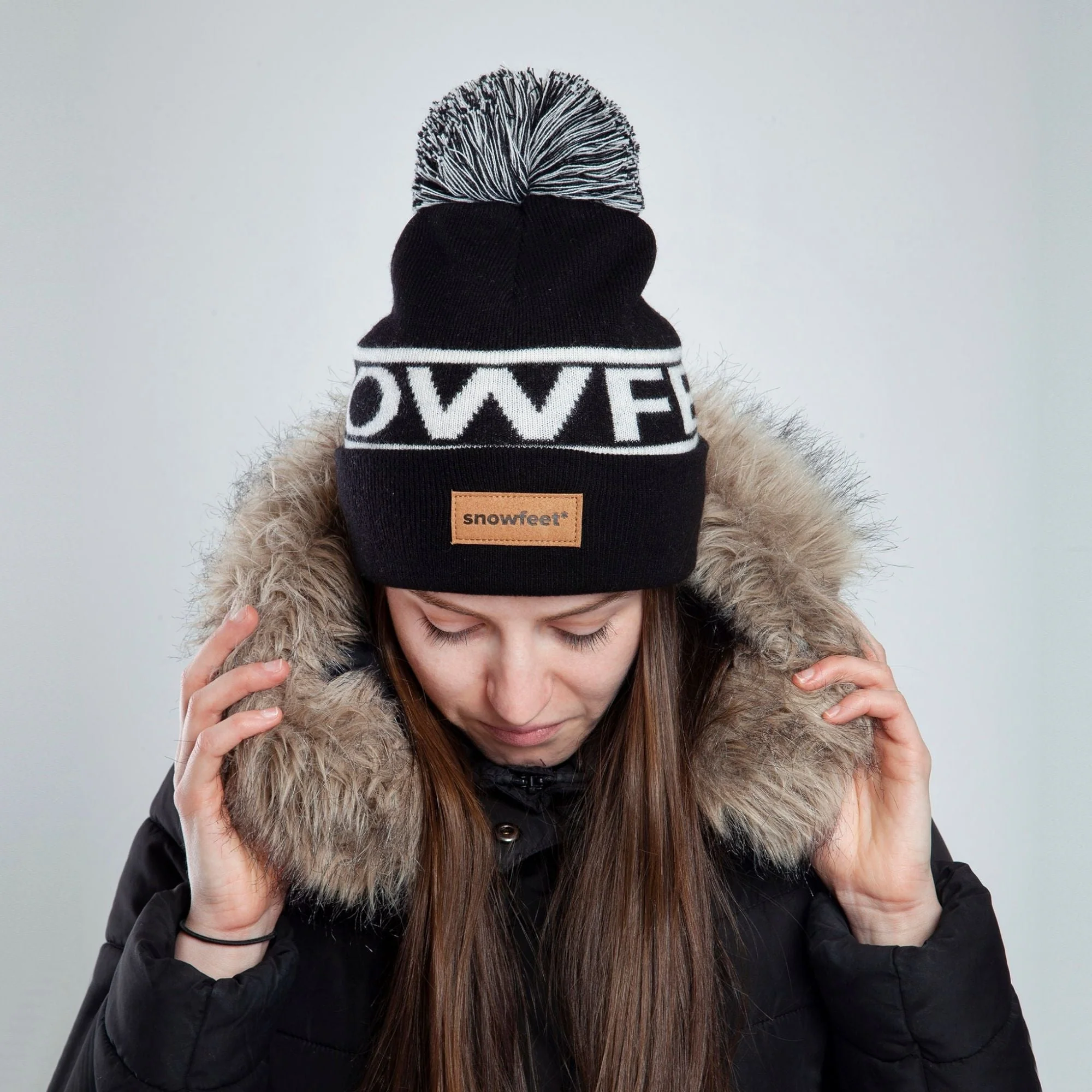 Snowfeet Logo Winter Knit Hat | Beanie Black - Image 3