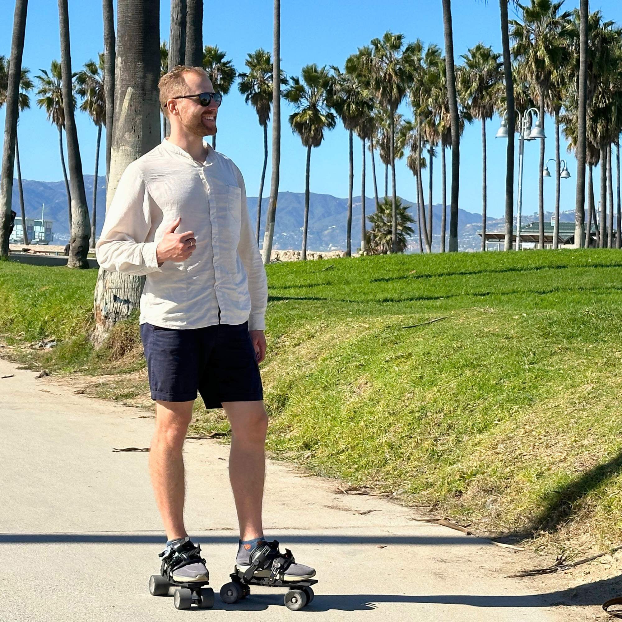 Wearable Skates | Roller Blades | Skate on Shoes | Wheelfeet | Non-electric - Image 9